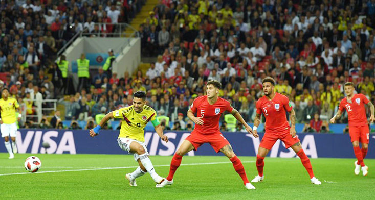 Tuyển Anh dù chưa khẳng định được sức mạnh, nhưng lại lừng lững đi tiếp...