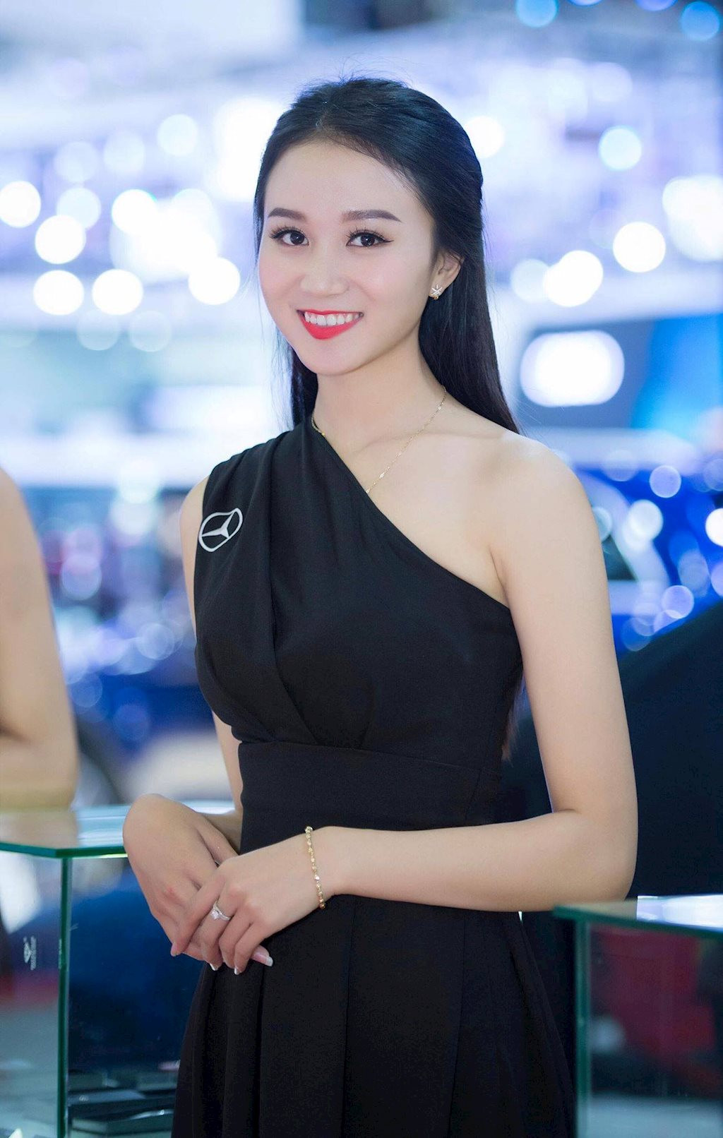 Bên cạnh những khó khăn, thì đi làm sự kiện cũng có rất nhiều điều thú vị. Ngoài việc giúp Hạnh kiếm được một thu nhập khá, còn giúp cô cải thiện được kĩ năng giao tiếp, có thêm nhiều kinh nghiệm trong công việc sau này.