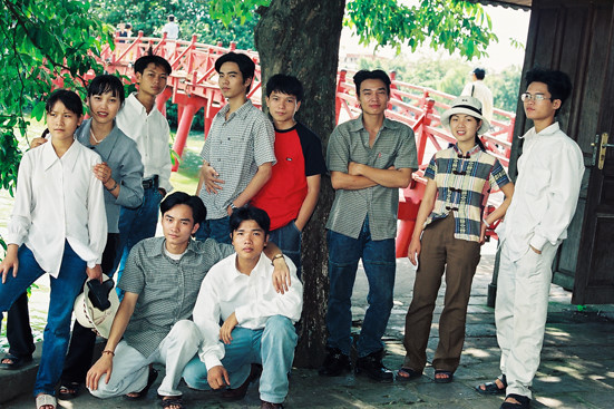 Mái tóc 5 - 5 thời thượng trở thành trào lưu trong suốt một thời gian dài.Mặc quần ống loe, càng loe càng tốt