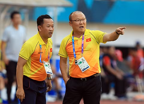 Tro ly thay Park tiec nuoi khi Ha Noi FC tu choi de Quang Hai ra nuoc ngoai-Hinh-3