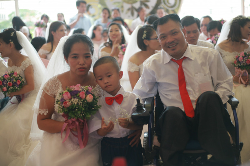 Chia sẻ về đám cưới tập thể này, bà Nguyễn Thị Hảo – Giám Đốc Trung tâm Hỗ trợ Phát triển Phụ nữ Hà Nội cho biết: "Người khuyết tật họ cũng chỉ mong mỏi có một tấm chân tình bầu bạn, để chia sẻ những khó khăn vất vả và rồi họ ước có một đám cưới như bao người bình thường khác. Với mong muốn thực hiện giấc mơ của họ, chúng tôi đã bàn bạc và lên ý tưởng tổ chức một đám cưới tập thể".