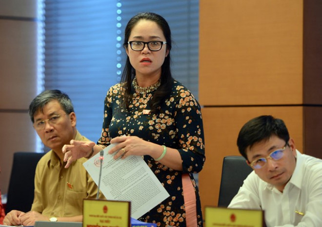 Minh Ánh với vai trò một đại biểu Quốc hội.