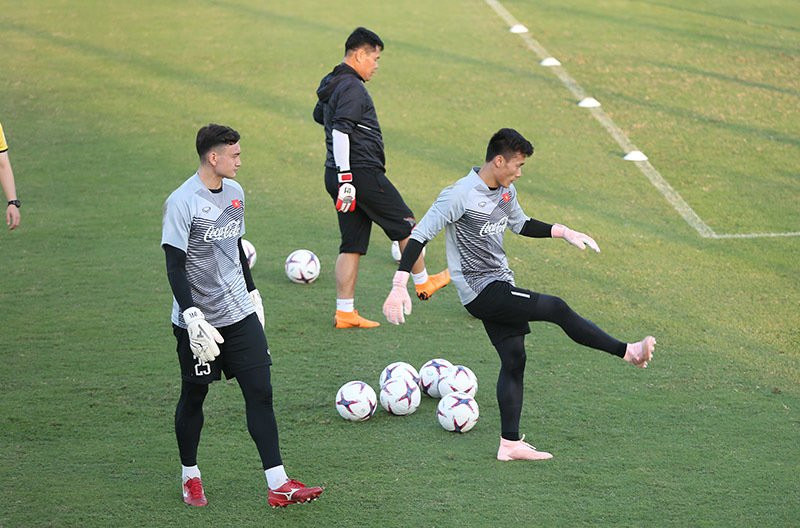 Ong Hai “lo”: “Tuyen Viet Nam so gi Thai Lan, vo dich AFF Cup thoi!”-Hinh-3