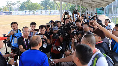 BTC ASIAD cam phong vien Viet Nam tac nghiep tai Indonesia-Hinh-2