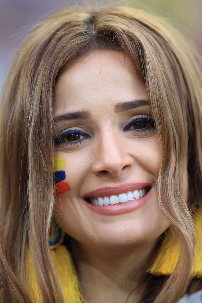 Sự cuồng nhiệt, vẻ đẹp nóng bỏng, hấp dẫn của những fan nữ tới từ đất nước luôn sản sinh ra những hoa hậu, người đẹp thế giới chính là sự nổi bật