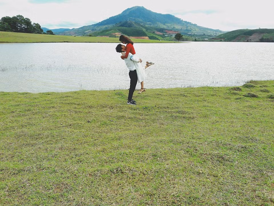 Da Lat tinh het nac trong bo anh cua cap doi 9X me phuot-Hinh-4