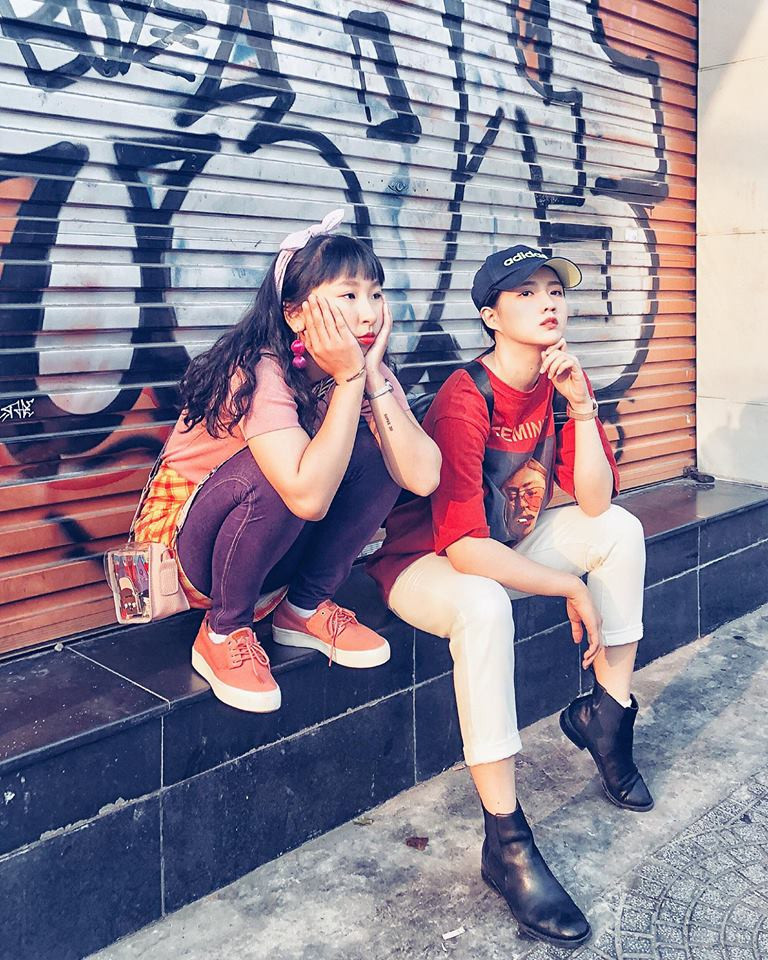 Kiều Trinh và Trang Hý thường xuyên đăng ảnh bên nhau với những biểu cảm tinh nghịch. Ảnh: FBNV