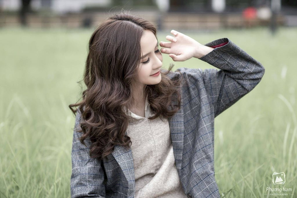 Ngoài việc đi học, Minh Tâm còn là một cô mẫu lookbook được nhiều nhãn hàng săn đón.