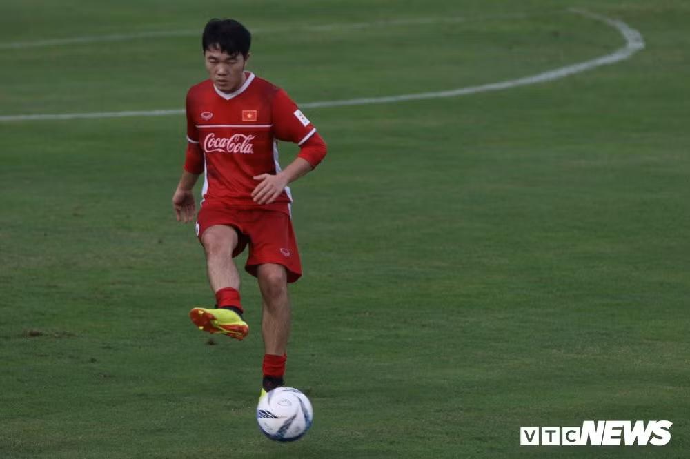 Tuyen Viet Nam con 2 cau thu sap bi loai: Lo cho Xuan Truong!-Hinh-2