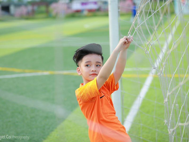 Trong "đội cầu thủ nhí", dễ dàng nhận ra những gương mặt quen thuộc hay góp mặt trong nhiều hoạt động nghệ thuật như quay TVC, catwalk, mẫu ảnh, đóng MV.