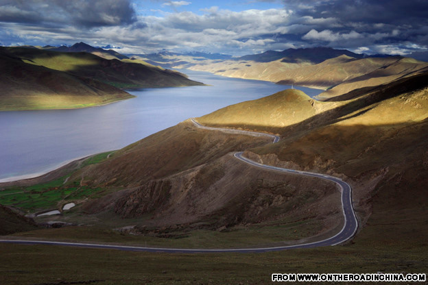 Deo Hai Van lot top nhung con duong an tuong nhat chau A-Hinh-5