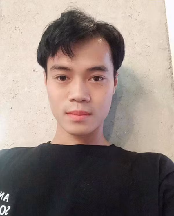 Van Toan doi mau toc, fan 