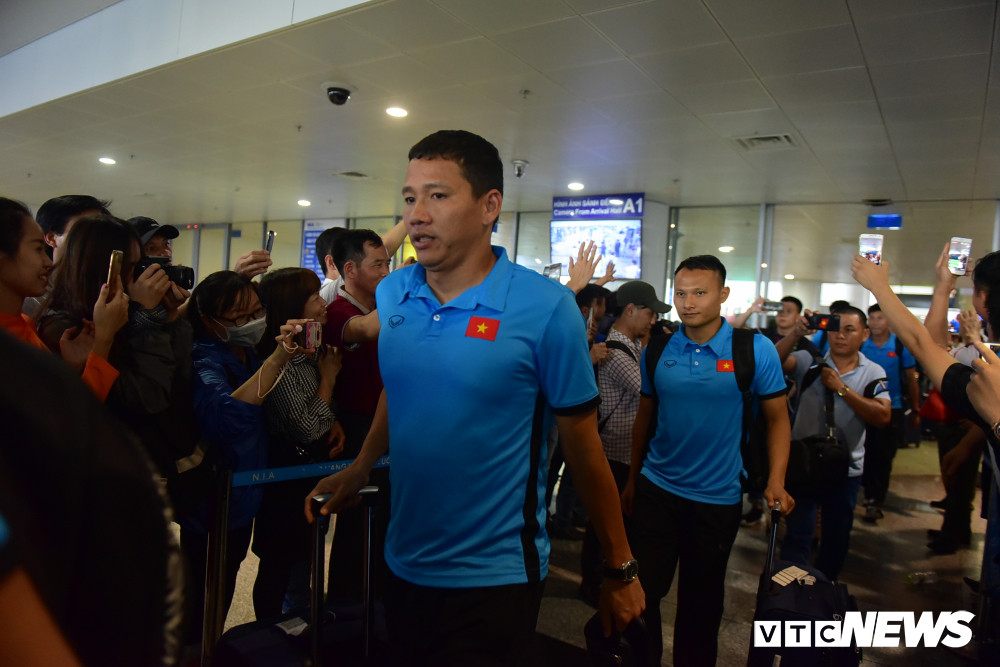 Tiền đạo Anh Đức liên tiếp ghi bàn tại AFF Cup, mang lại thành công lớn cho đội tuyển.