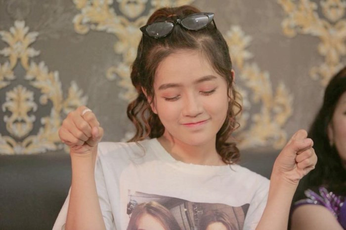 Vậy nhân vật cuối cùng của bộ phim đang được giới trẻ "hóng" nhất mùa hè đã được hé lộ. Giờ chúng ta cùng hồi hộp chờ đợi sản phẩm cuối cùng nhé các bạn!