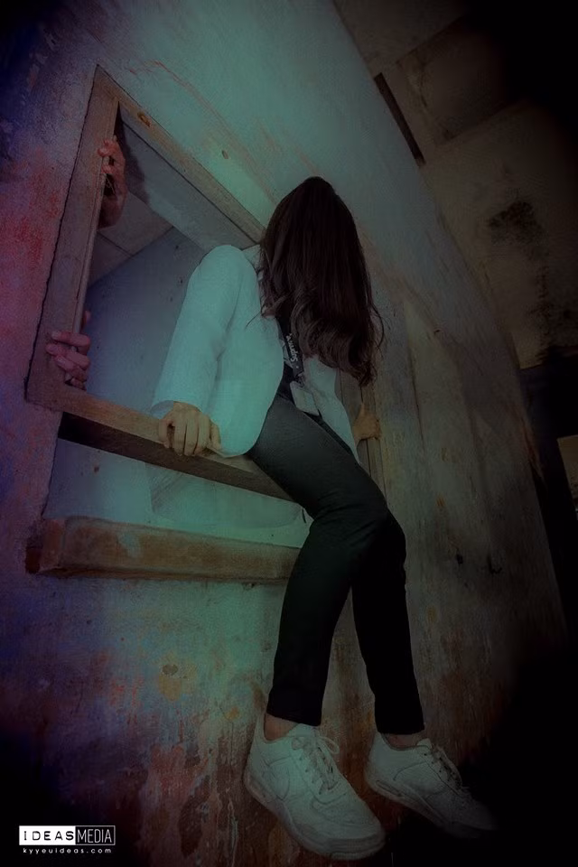 Dung toc gay voi bo anh ky yeu cua nhom hoc sinh Binh Phuoc-Hinh-9