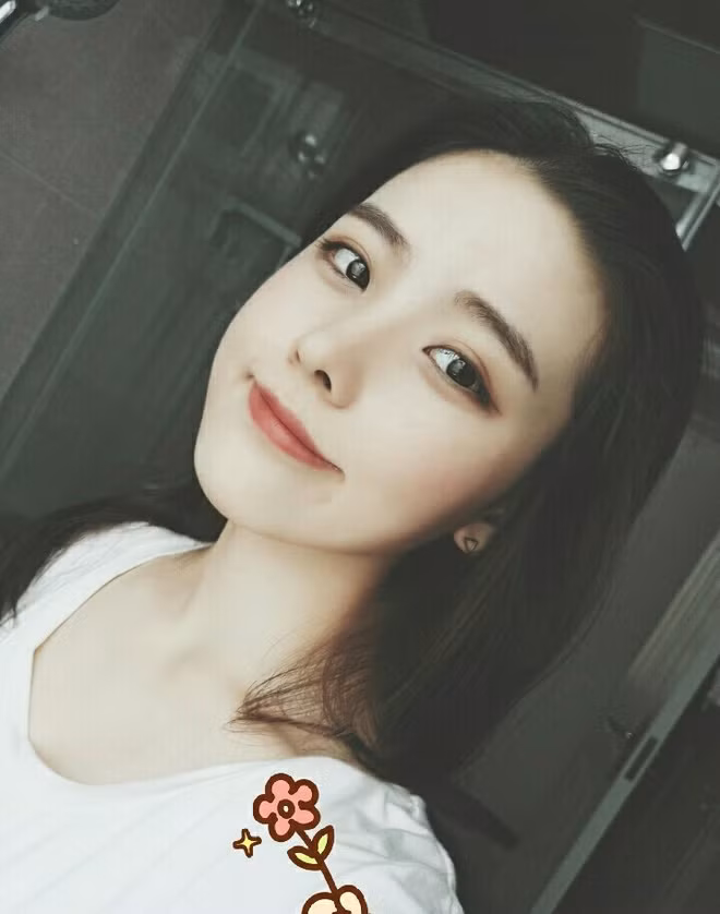 Cùng ngắm thêm những hình ảnh khác của Bân Bân nhé!