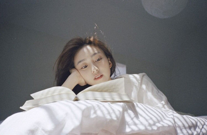 Các bạn cùng ngắm nhìn nhan sắc xinh đẹp của cô nàng hot girl 9X nhé!