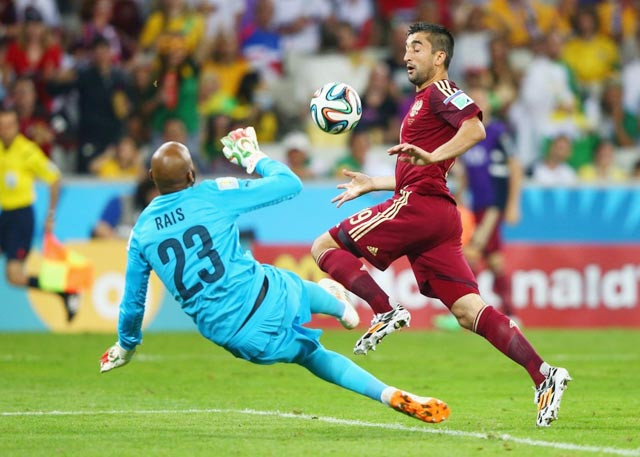 Nhan dinh bong da Nga voi Uruguay: Cat cut hung Gau Nga-Hinh-3