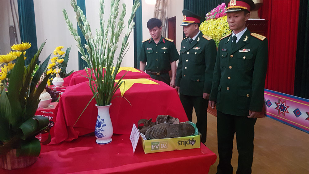 10 gio bang rung tim kiem hai cot 2 phi cong tren nui Tam Dao-Hinh-3