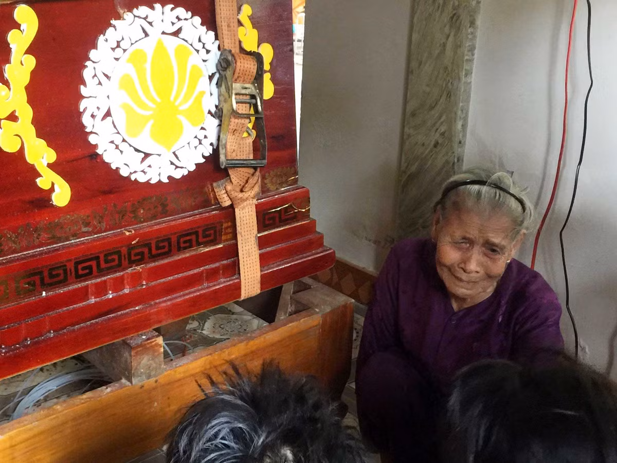 Xe ruoc dau gap nan: “Chong oi, chung ta chua kip lam dam cuoi“-Hinh-3