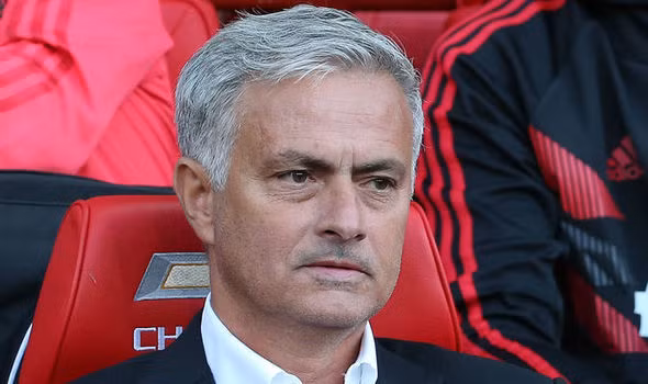 BLĐ MU vẫn ủng hộ Mourinho