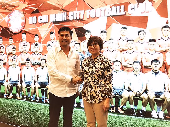 Trước tin đồn đội bóng giải thể, tân chủ tịch Hữu Thắng và tân GĐĐH Mae Mua đã lên tiếng phủ nhận