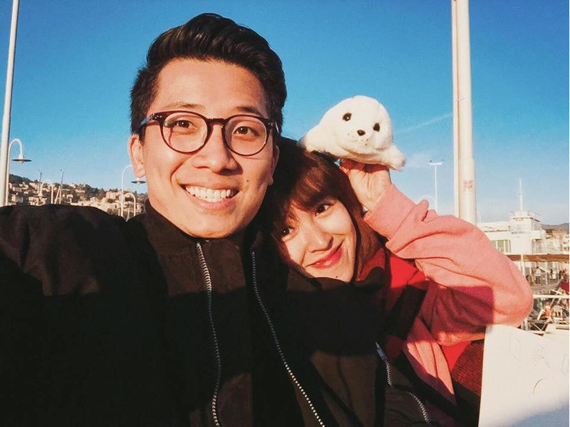 Cặp đôi thường xuyên đăng tải những bức hình với biểu cảm dễ thương. Bên cạnh đó, cùng sở thích ca hát nên Chuột Thổ Cẩm và Mad KingKong thường xuyên cho ra đời những bản cover hot. Khi Chuột Thổ Cẩm hát, Mad Kingkong sẽ là rapper và chơi một số nhạc cụ tự chế. Các clip của cặp hot teen nhanh chóng thu hút hàng nghìn lượt like (thích) và chia sẻ trên mạng xã hội.