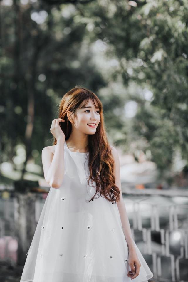 Nếu ai đã từng là fan của nhóm hài FAPtv, có lẽ cái tên diễn viên Nguyễn An Vy không phải là một cái tên quá xa lạ. Cô nàng sinh năm 1999, sinh ra và lớn lên tại TP. Hồ Chí Minh.