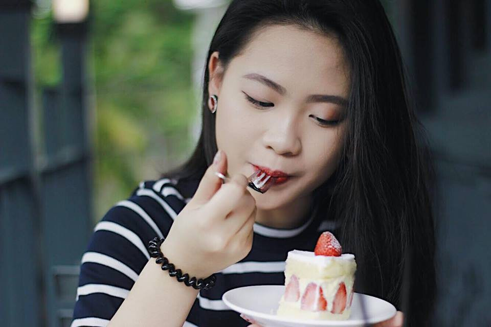 9X trẻ trung năng động này cũng là đại sứ Hot Vteen 2014.