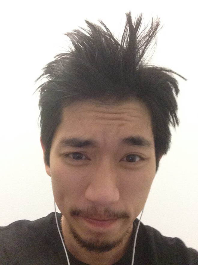 Khác với kì vọng của mọi người rằng với bước khởi đầu vô cùng thuận lợi, Du học sinh Mỹ sẽ phát triển kênh Youtube hơn, anh chàng này lại dừng hẳn việc ra video chỉ sau hơn 1 năm được biết đến. Lần gần đây nhất người ta thấy Du học sinh Mỹ là vào tháng 1/2018 khi anh chàng đổi ảnh đại diện, có thể thấy chàng trai thư sinh năm nào giờ đã trưởng thành và chững chạc hơn nhiều.