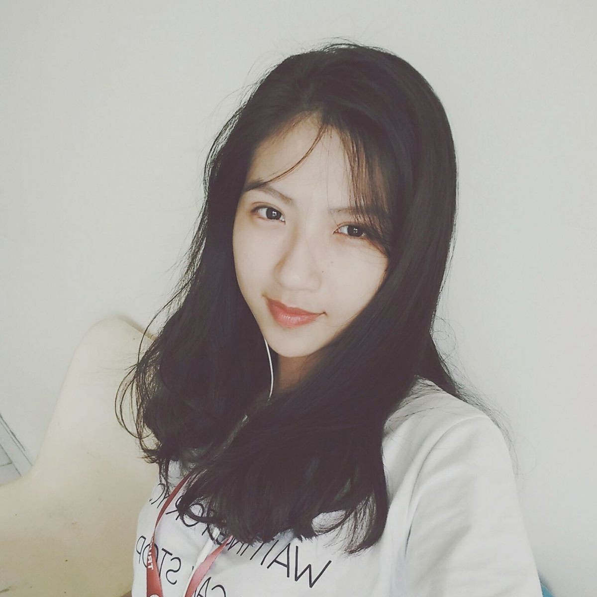 Có lẽ cô nàng chính là mẫu bạn gái lý tưởng của các chàng trai.