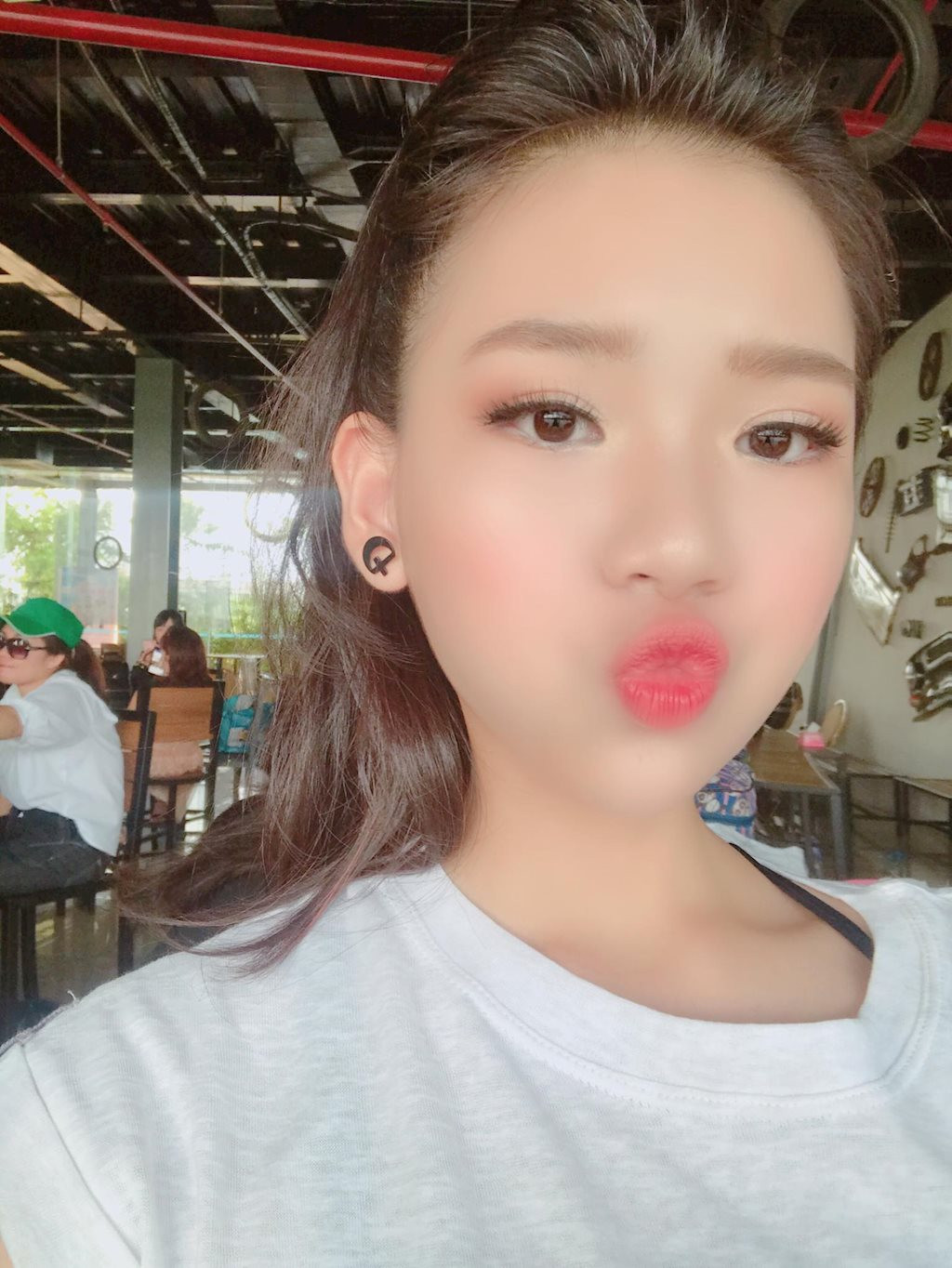 Co be 12 tuoi cao 1m60 duoc vi nhu 