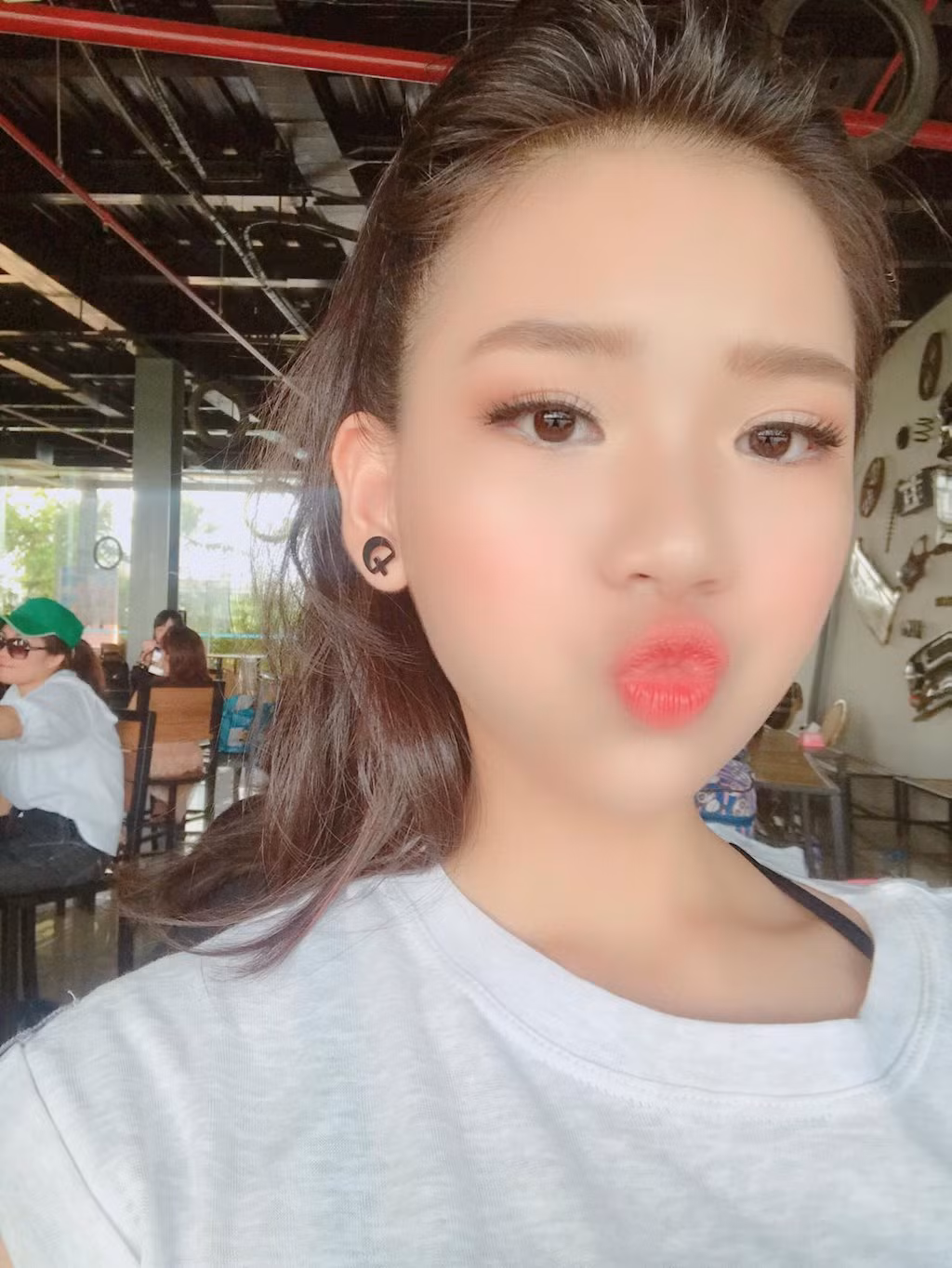 Co be 12 tuoi cao 1m60 duoc vi nhu 