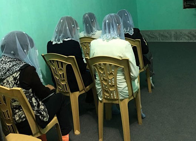 Nhieu sinh vien roi bo 'Hoi thanh Duc Chua Troi'