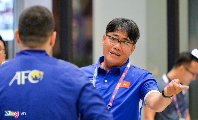 Olympic Viet Nam huy tap vi khong co giay phep vao khu quan su-Hinh-2