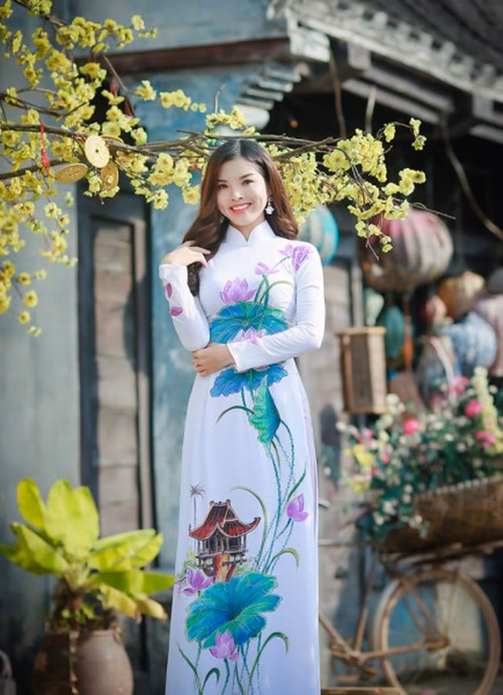 Sau đó, Lư Thị Hương không tham gia thêm bất cứ cuộc thi sắc đẹp nào. Không còn theo đuổi con đường nghệ thuật, cô tập trung hoàn thành việc theo học tại Học viện Thiếu niên Việt Nam và không xuất hiện trên các phương tiện truyền thông.