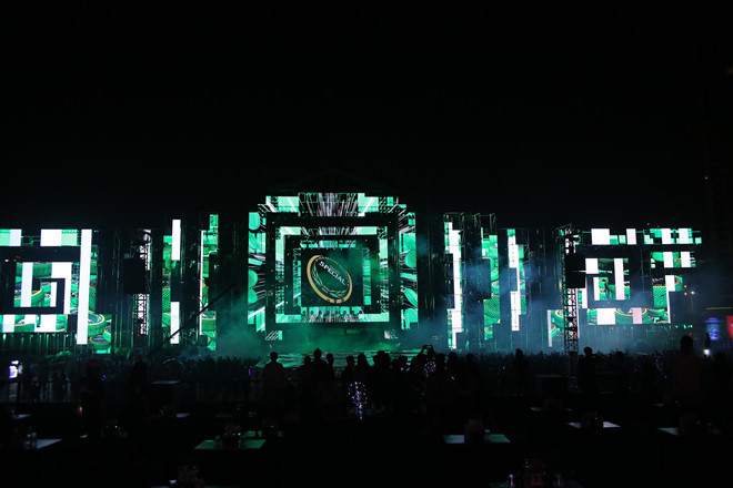 Sân khấu quy mô của đêm diễn “Armin Van Buuren by VinaPhone”.