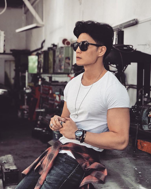 Nhiều người bày tỏ sự thích thú vì đây thực sự là một cặp đôi "trai tài, gái sắc", vô cùng đẹp đôi.