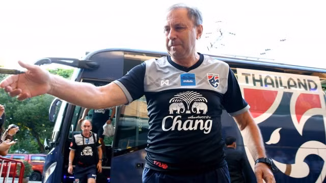 HLV Thai Lan tinh san lich vao chung ket AFF Cup 2018