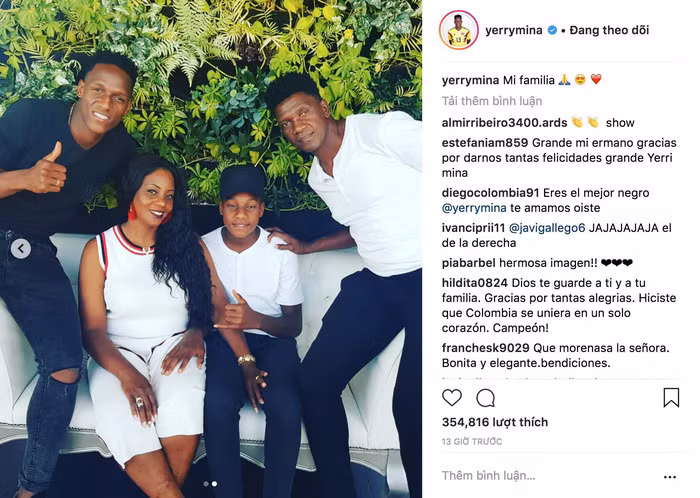 Yerry Mina - cầu thủ Barca ghi nhiều bàn thắng nhất tại World Cup tính đến thời điểm này, khoe hình tưng bừng bên gia đình