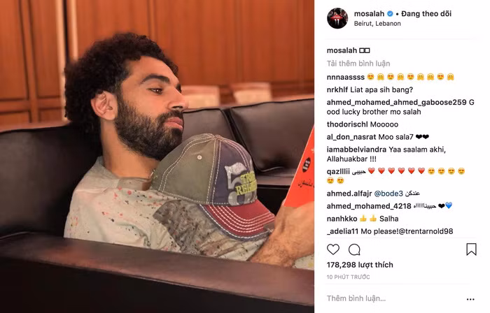 "Cả một đời ân oán" của Ramos - Salah có vẻ rất thoải mái tại Lebanon