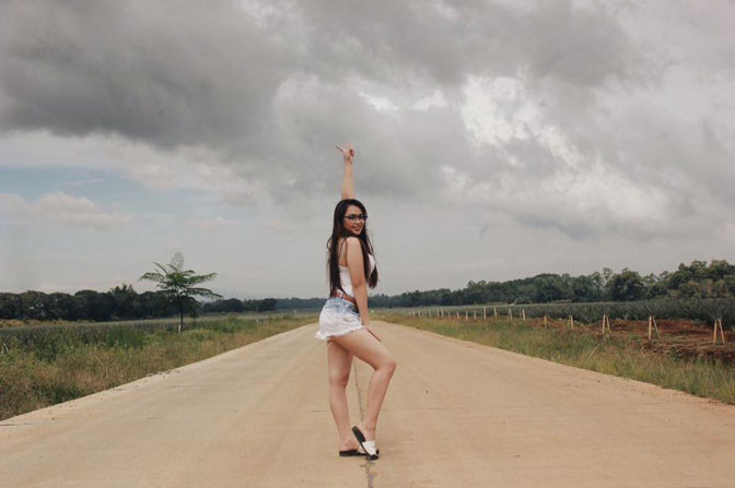 Fan nu nguc khung Malaysia cong khai noi loi yeu Dang Van Lam-Hinh-2