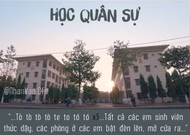 Trong 4 năm đại học, có lẽ khóa học được các sinh viên nhắc đến nhiều nhất và khắc ghi nhiều kỷ niệm nhất chính là lúc bạn khoác trên người màu áo xanh trong khóa học Quân sự. Một hành trình trải nghiệm của tuổi trẻ, có niềm vui, nỗi buồn, sự vất vả, nhưng đổi lại những khoảnh khắc không ai có thể quên trong cuộc đời.