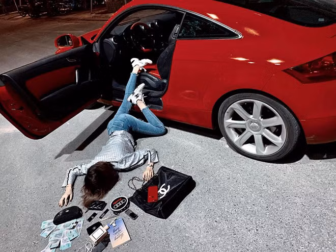 Hot girl Viet tham gia chup anh nga sap mat giong hoi con nha giau-Hinh-3