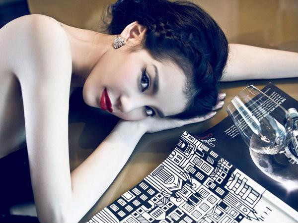 Càng ngày càng có nhiều người con gái trông vẻ ngoài và hành động mạnh mẽ như con trai, họ sống độc lập và không cần dựa vào ai - Ảnh minh họa: Internet