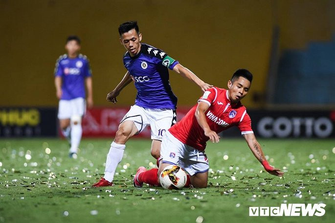 Văn Quyết đang chơi ổn định ở V-League.