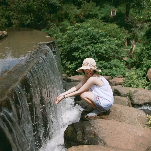 Bạt ngàn muôn hình vạn trạng các địa điểm ảo tung chảo cho bạn chụp hình mệt nghỉ.