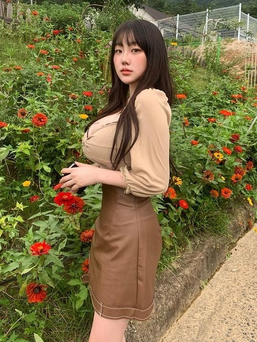 Quả thật, với sự tự giác, kỷ luật như vậy, suốt bao năm qua, dáng vóc của Sejin vẫn luôn duy trì rất tốt, trở thành hình mẫu của nhiều bạn trẻ.