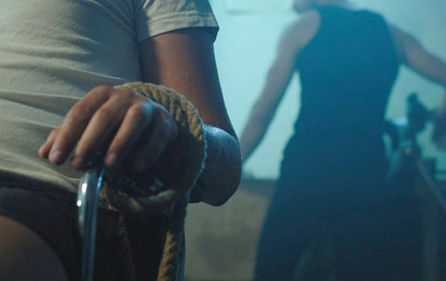 Ngoai tinh, vo len am muu sat hai chong va cai ket khong ngo