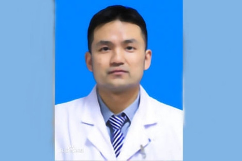 Bac si doa benh nhan sap chet de moi tien gay buc xuc